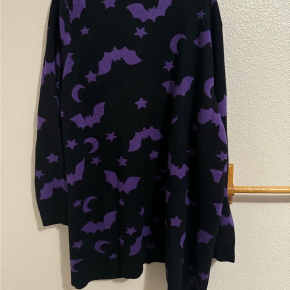 Black and Purple Bat and Moon Cardigan - Picture 2 of 2